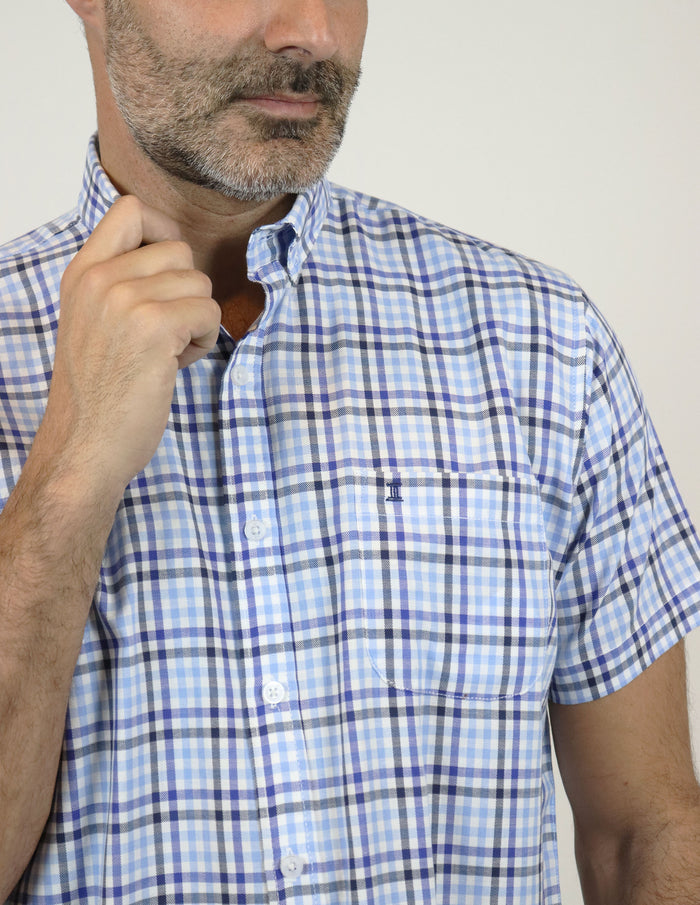 Camisa de Vestir Manga Corta con Cuadros Azul | Marca Dioro | 100% Algodón para Hombre en Tallas Extras