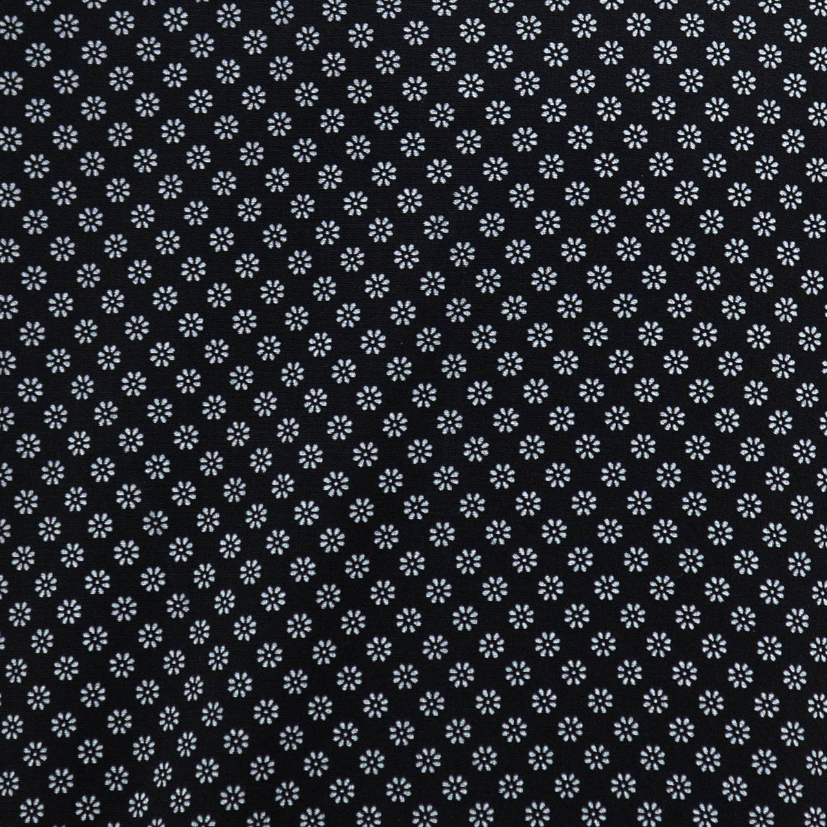 Camisa Negra con Estampado de Manga Corta 2409185